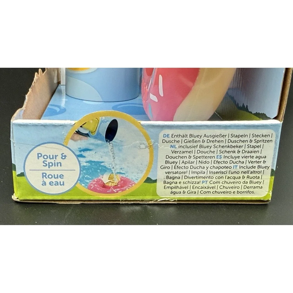 Bluey Splash & Floating Bluey Bath Fun Toy‎ Tomy Toomies Pour And Spin
